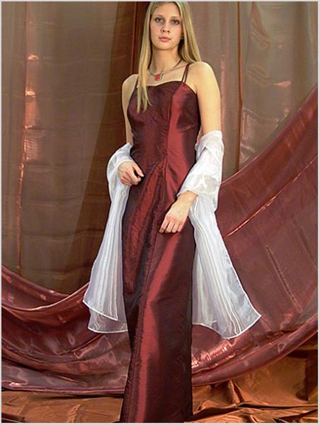 Taftové šaty, pareo