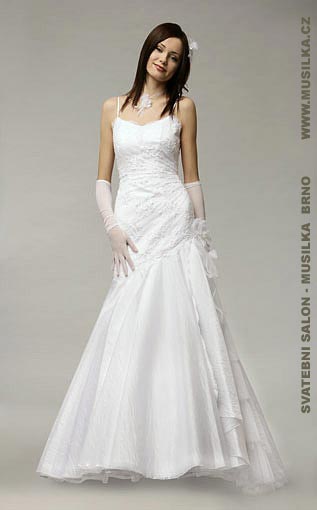 svatební šaty